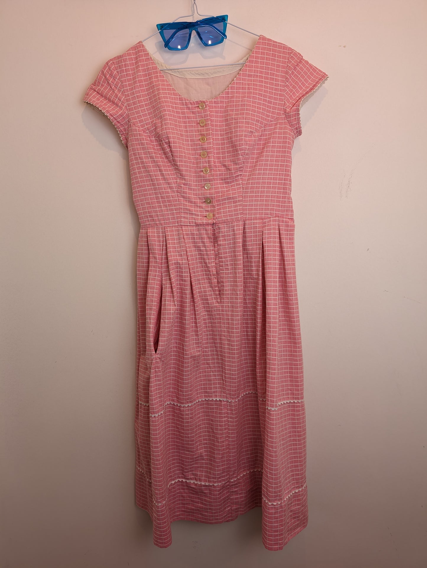 Handmade 1950s pink dress UK 8 / 10 premium