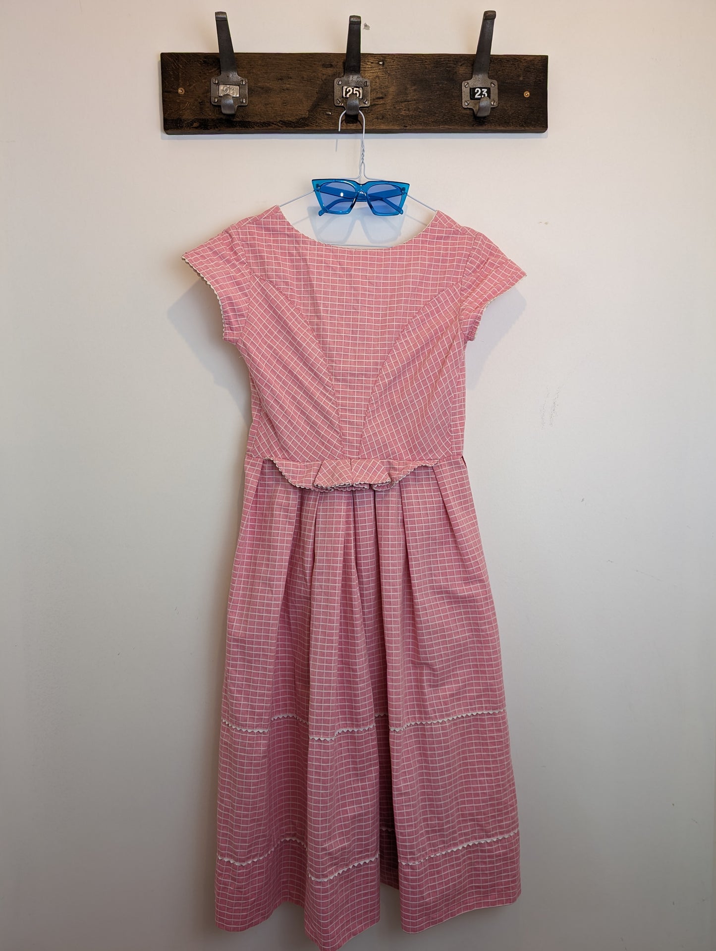 Handmade 1950s pink dress UK 8 / 10 premium